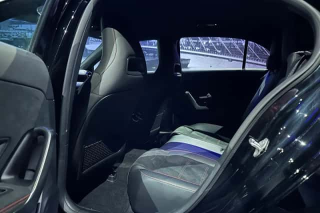 Mercedes-Benz A-Klasse (2021) thumbnail 24