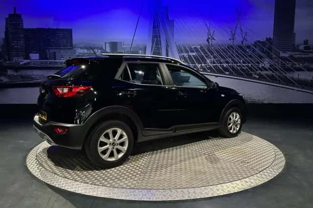 Kia Stonic (2022) thumbnail 13