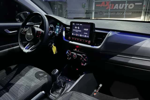 Kia Stonic (2022) thumbnail 25