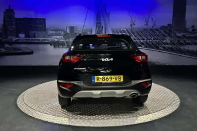 Kia Stonic (2022) thumbnail 38