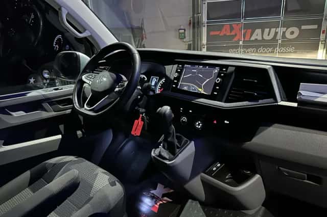 Volkswagen Transporter (2024) thumbnail 26