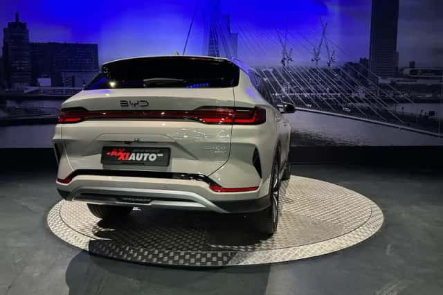 BYD Seal (2026) thumbnail 12