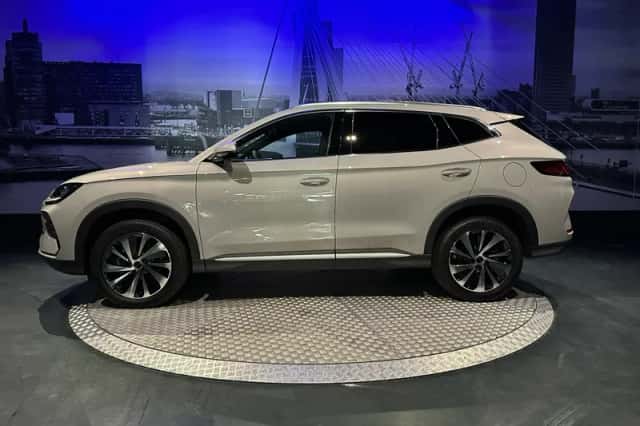 BYD Seal (2026) thumbnail 8