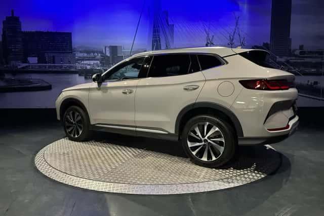 BYD Seal (2026) thumbnail 9