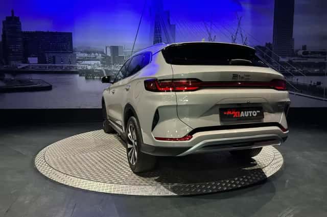 BYD Seal (2026) thumbnail 10