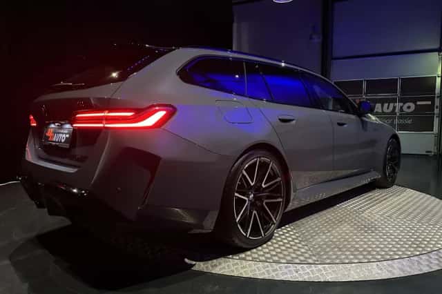 BMW M5 (2026) thumbnail 35