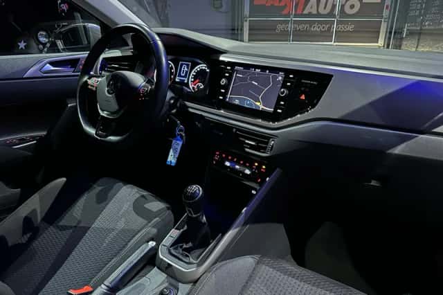 Volkswagen Polo (2021) thumbnail 26