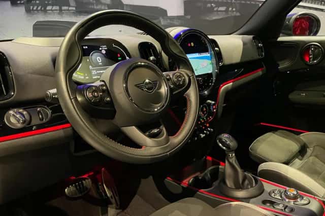 MINI Countryman (2021) thumbnail 16