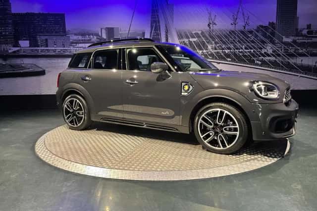 MINI Countryman (2021) thumbnail 3