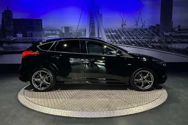 Ford Focus (2018) thumbnail 2