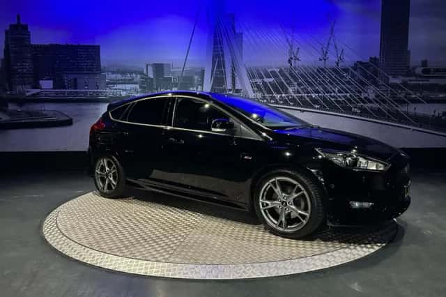 Ford Focus (2018) thumbnail 3