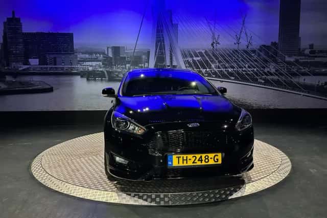 Ford Focus (2018) thumbnail 5