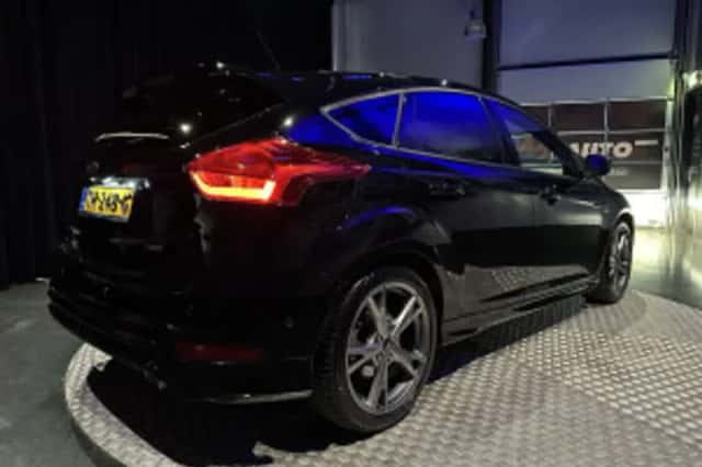 Ford Focus (2018) thumbnail 54