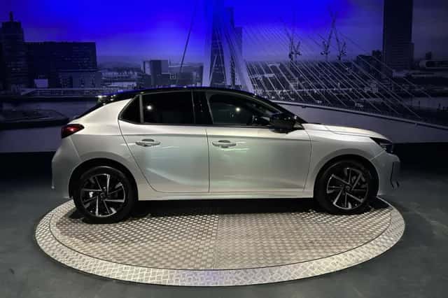 Opel Corsa (2025) thumbnail 2