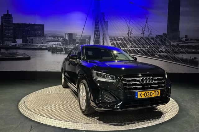 Audi Q2 (2021) thumbnail 4