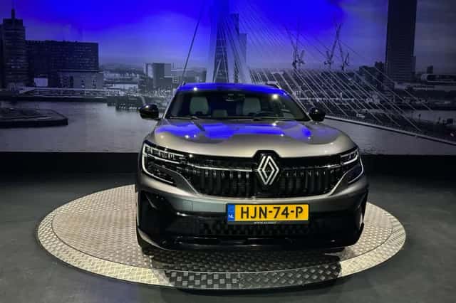 Renault Espace (2024) thumbnail 5