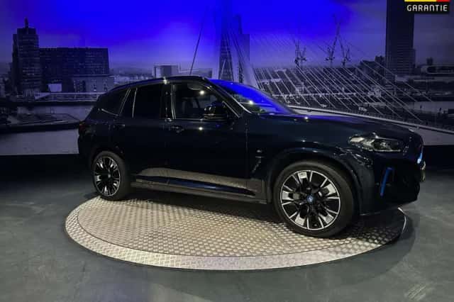 BMW iX3 (2023) thumbnail 1