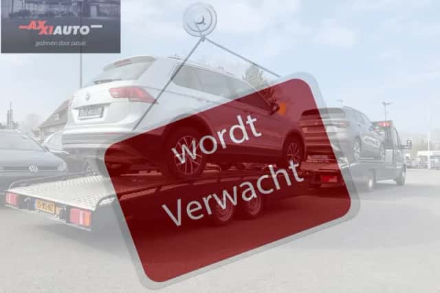 Volkswagen T-Roc (2025) thumbnail 2
