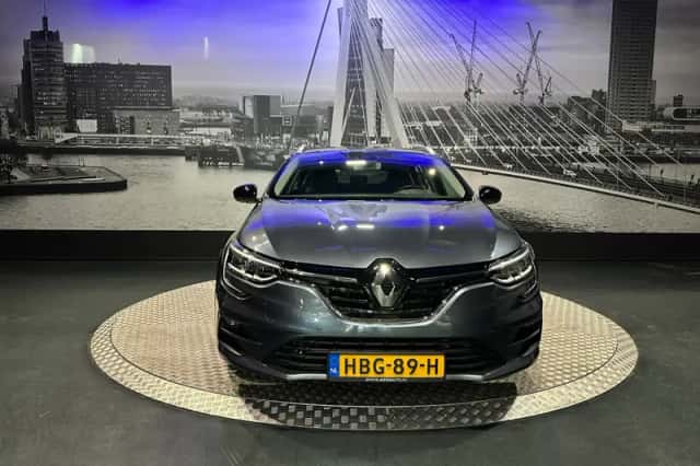 Renault Mégane (2024) thumbnail 5