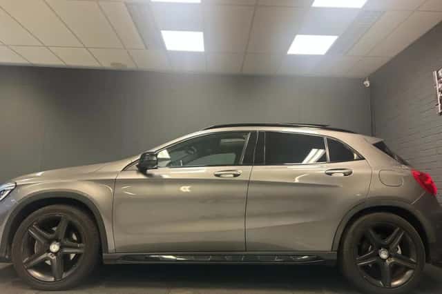 Mercedes-Benz GLA-Klasse (2014) thumbnail 4