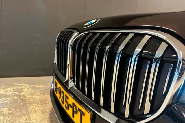 BMW 7-Serie (2020) thumbnail 4