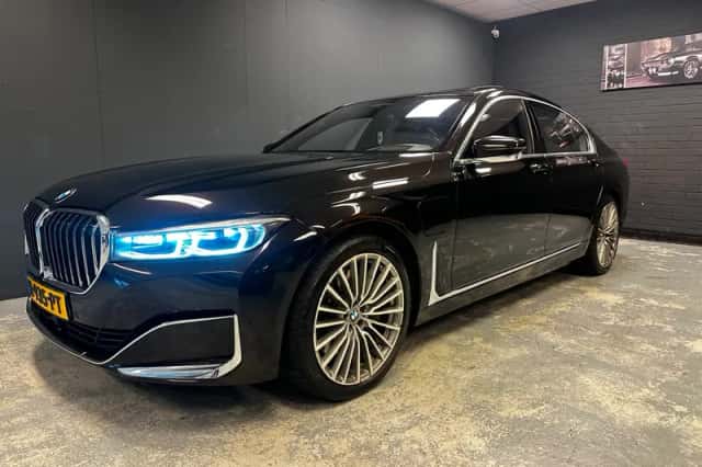 BMW 7-Serie (2020) thumbnail 5