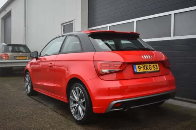 Audi A1 (2014) thumbnail 3