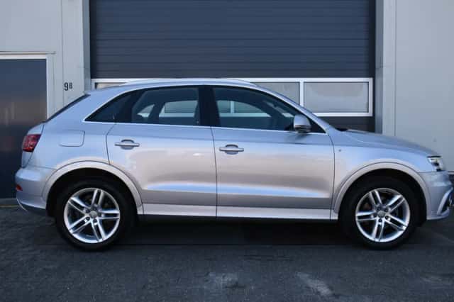 Audi Q3 (2015) thumbnail 6