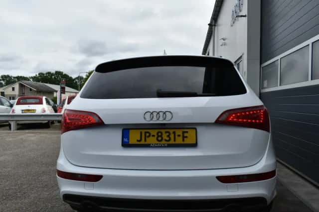 Audi Q5 (2012) thumbnail 4