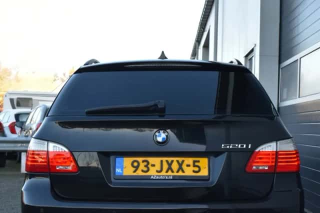 BMW 5-Serie (2009) thumbnail 4