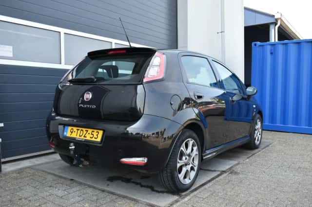 Fiat Punto (2014) thumbnail 5