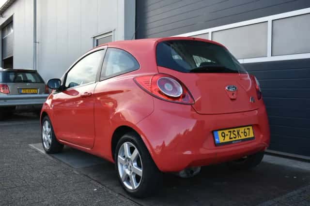 Ford Ka (2009) thumbnail 3
