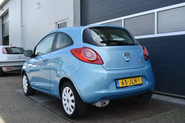 Ford Ka (2009) thumbnail 3