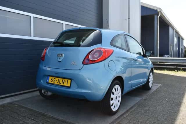 Ford Ka (2009) thumbnail 5