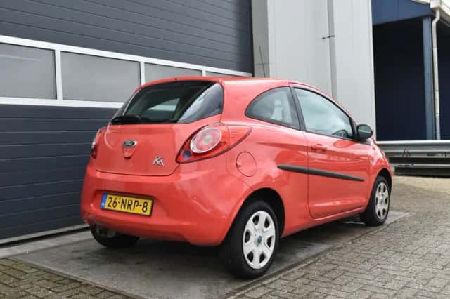 Ford Ka (2010) thumbnail 5