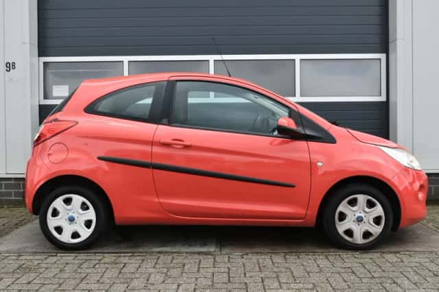 Ford Ka (2010) thumbnail 6