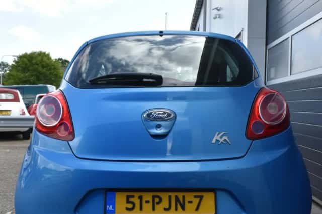 Ford Ka (2011) thumbnail 4