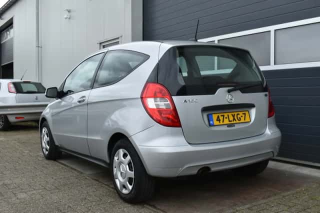 Mercedes-Benz A-Klasse (2010) thumbnail 3