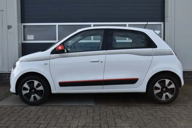 Renault Twingo (2016) thumbnail 2