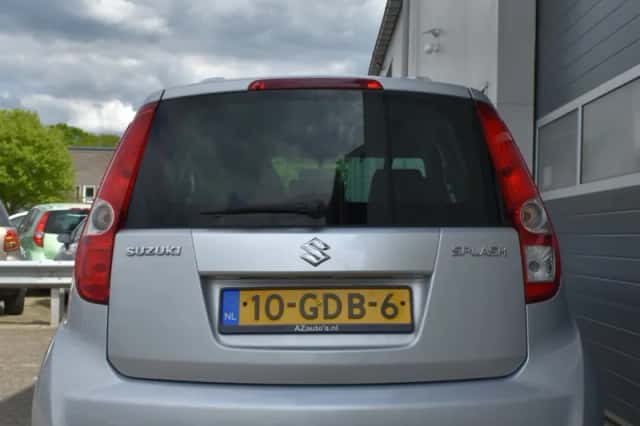 Suzuki Splash (2008) thumbnail 4