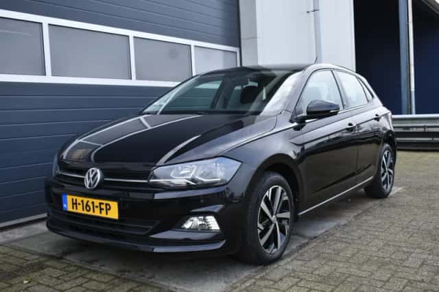 Volkswagen Polo (2018) thumbnail 1
