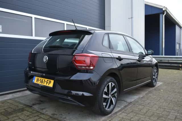 Volkswagen Polo (2018) thumbnail 5
