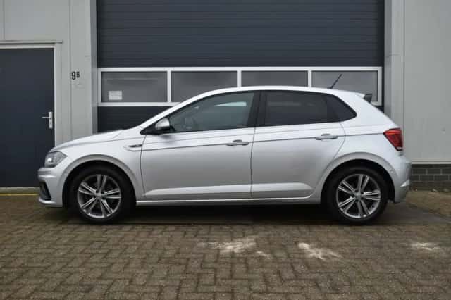 Volkswagen Polo (2020) thumbnail 2