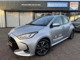 Toyota Yaris (2024) thumbnail 1