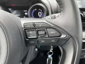 Toyota Yaris (2024) thumbnail 12