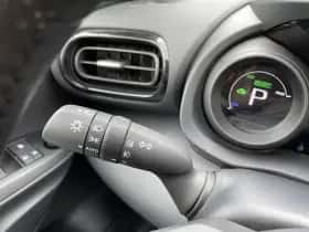 Toyota Yaris (2024) thumbnail 15