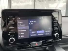 Toyota Yaris (2024) thumbnail 23