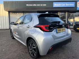 Toyota Yaris (2024) thumbnail 4