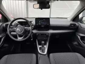 Toyota Yaris (2024) thumbnail 8