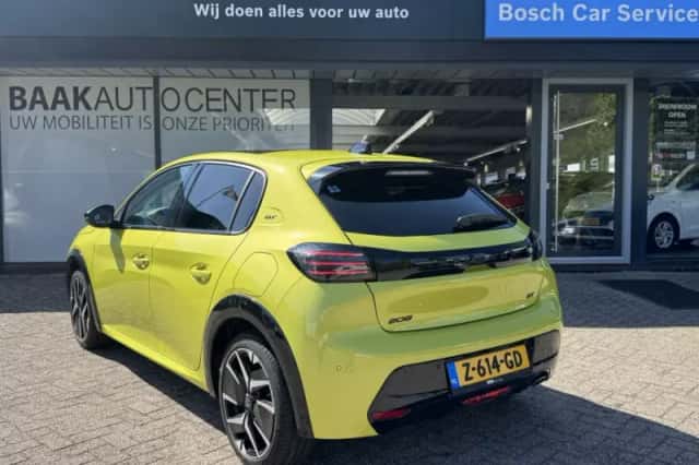 Peugeot 208 (2024) thumbnail 4
